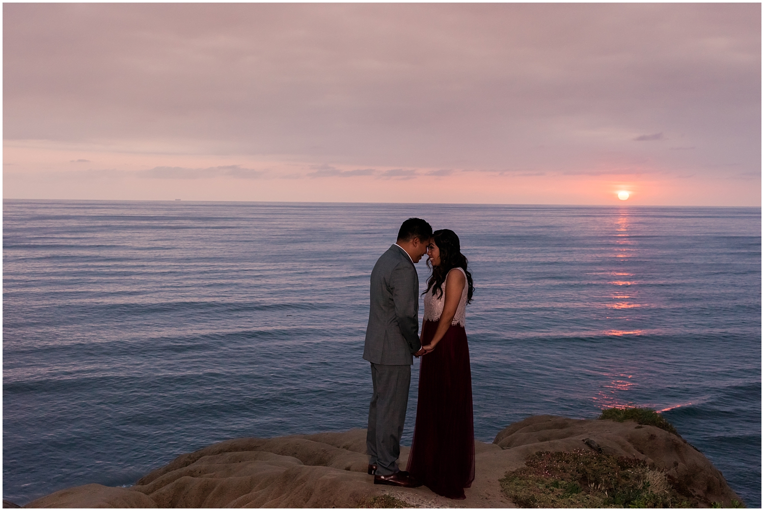 liza-adrian-engagement-balboa-park-sunset-cliffs-charissa-magno-photography_0039.jpg